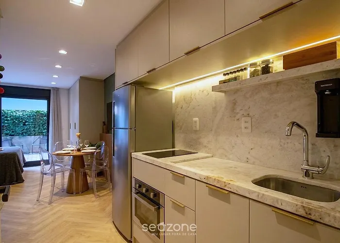 Em Cond. C/ Piscina E Vista Cid. Mve0204 Apartamento Porto Alegre
