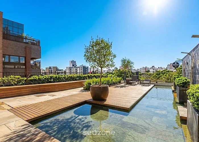 Em Cond. C/ Piscina E Vista Cid. Mve0204