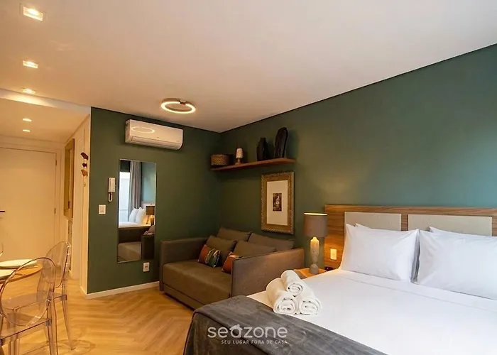 Em Cond. C/ Piscina E Vista Cid. Mve0204 Apartamento *